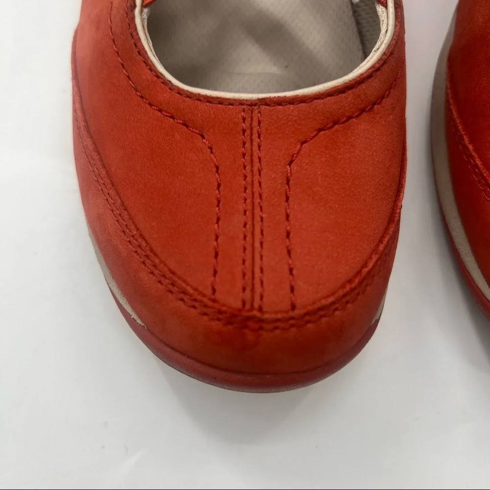 L.L. Bean Red Women's Shoes - Picture 6 of 9